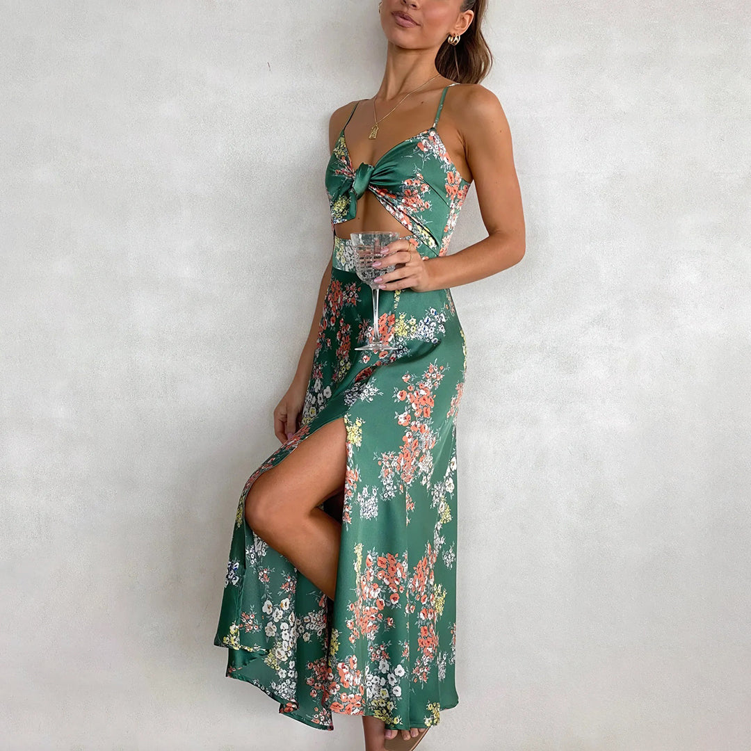 Gina - Elegant Maxi Dress