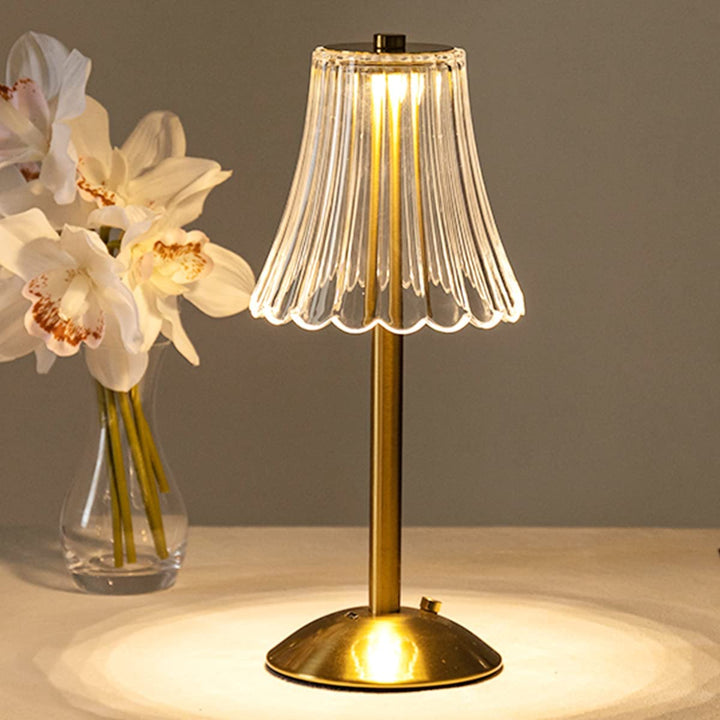 ClassicGlow - Table Lamp